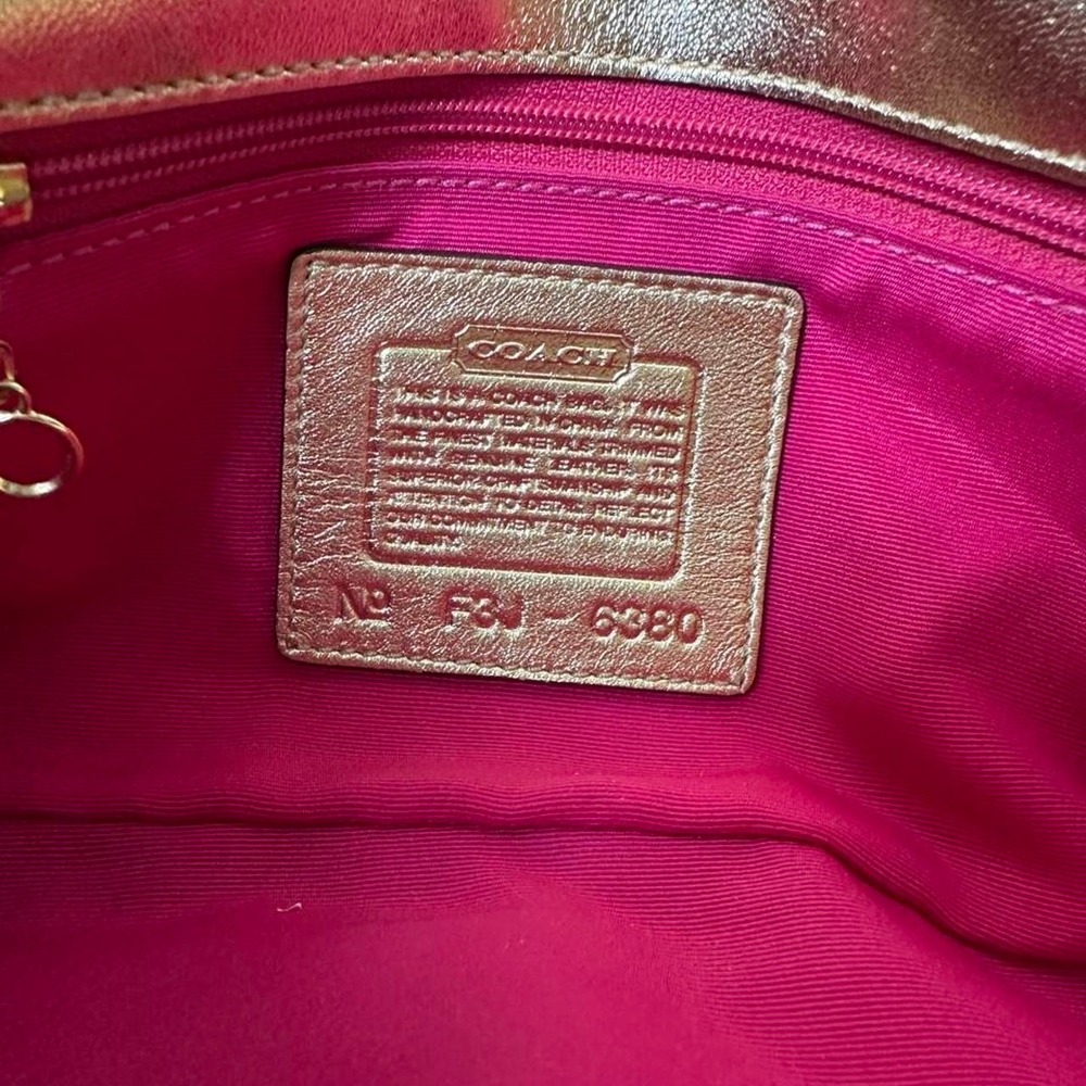 Coach Hampton Shimmer Optic Signature shoulder bag metallic gold monogram canvas - Picture 6 of 6